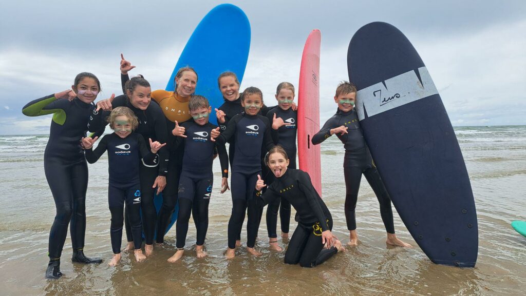 stage-de-surf-oleron-surfari-plage-ocean-enfants